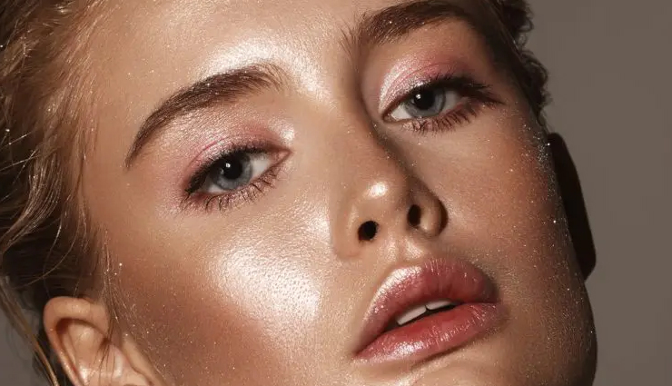 14 Best Homemade Toners For Oily Skin 