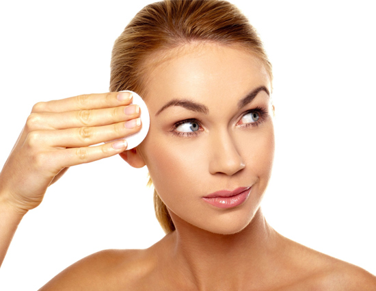 Sick of Oily Skin? Don't Worry Your Kitchen Has Solution Of It