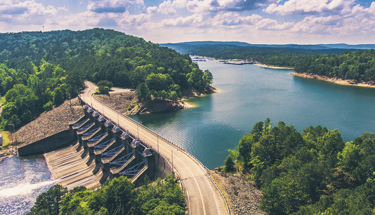 lakes in oklahoma,oklahoma,places to visit in oklahoma,broken bow lake,lake oologah,skiatook lake,eufaula lake,grand lake o the cherokees,konawa lake