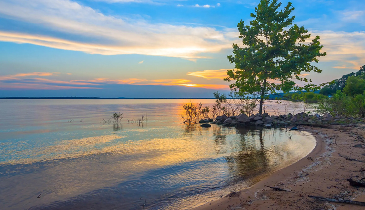 lakes in oklahoma,oklahoma,places to visit in oklahoma,broken bow lake,lake oologah,skiatook lake,eufaula lake,grand lake o the cherokees,konawa lake