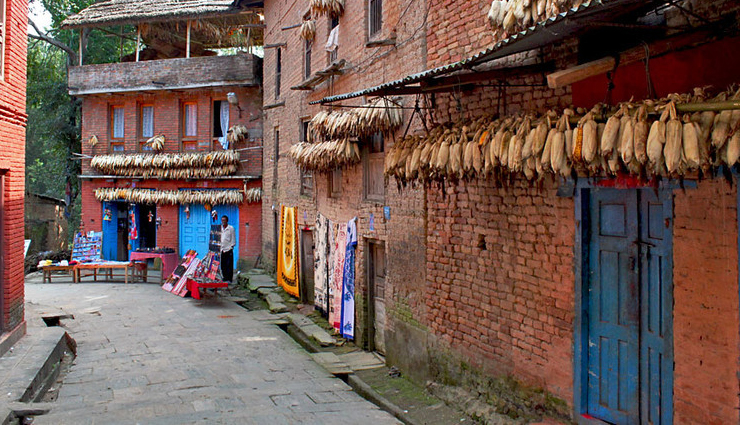 kathmandu,kathmandu tourism,tourist places in kathmandu,visit durbar square,walk through the old lanes,shopping,pray at swayambhunath,get blessed at pashupatinath,circumambulate boudhanath,enjoy the real nepalese life,satisfy your taste with nepalese foods,travel,holidays,travel guide