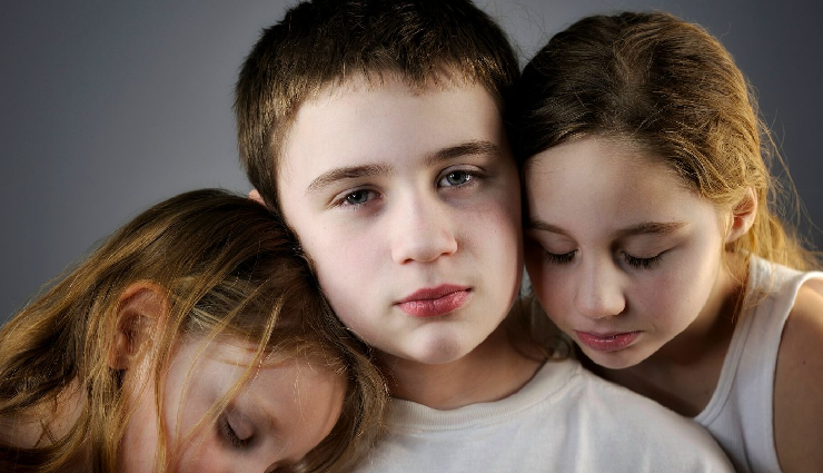 oldest child syndrome indicators,signs of eldest child syndrome,symptoms of firstborn syndrome,recognizing oldest sibling syndrome,eldest child behavioral patterns,traits of oldest child syndrome,understanding firstborn syndrome signs,characteristics of the oldest sibling,oldest child psychological effects,parenting oldest children challenges