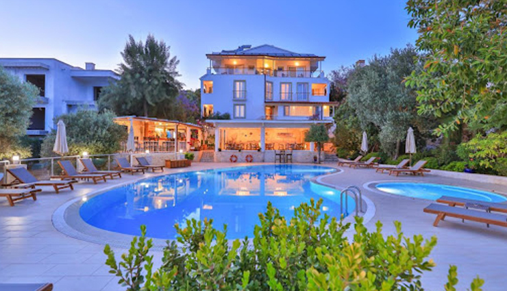 visit restaurants in varna,holidays,travel,best hotels in varna