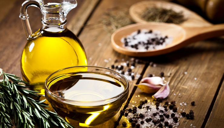 ways to use olive oil,olive oil for dandruff,tips to get rid of dandruff,hair care tips,beauty tips