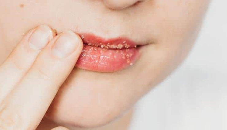 Olive Oil,beauty uses of olive oil,skin care tips,beauty tips