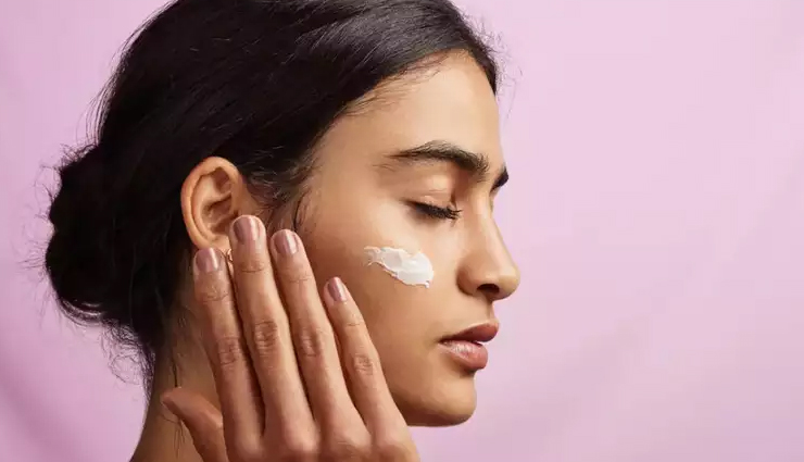 Olive Oil,olive oil for face,beauty benefits of olive oil,skin care tips,hair care tips,beauty tips