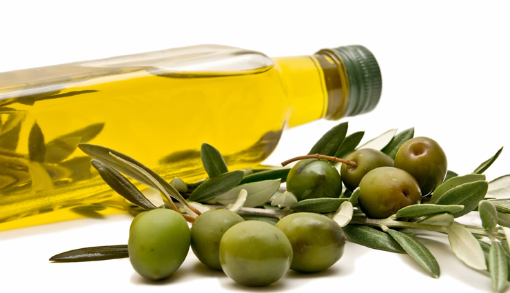 Dandruff problem,home remedies to treat dandruff problem,hair care tips,olive oil hair masks,beauty benefits of olive oil,olive oil for hair,beauty tips