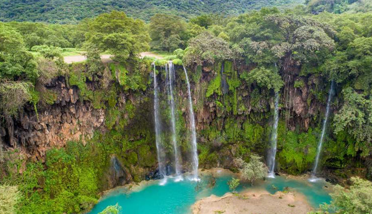 oman,places to visit in oman,muscat,salalah,wahiba sands,misfat al abriyeen,masirah island,bahla