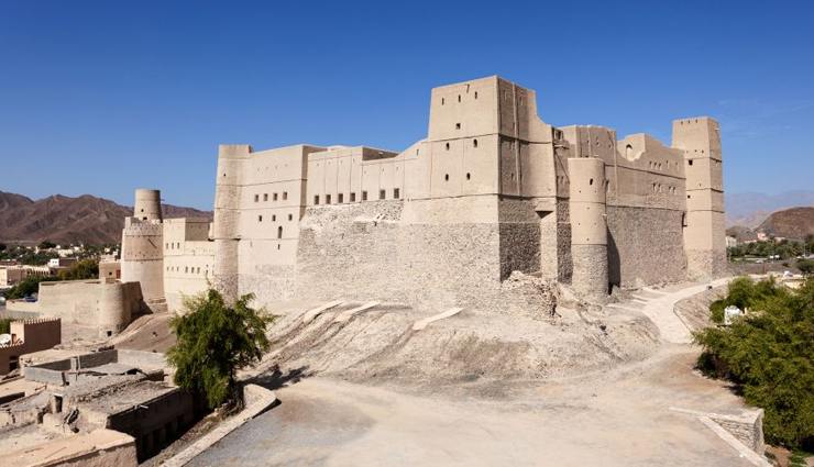 oman,places to visit in oman,tourist attractions in oman,muscat,salalah,wahiba sands,misfat al abriyeen,masirah island,bahla