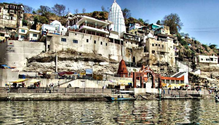 madhya pradesh,tourist spots in madhya pradesh,madhya pradesh tourism,holidays,khajuraho temples,kanha national park,omkareshwar temple,gwalior,ujjain,bandhavgarh national park,orchha,mandu,indore,sanchi,travel,travel guide