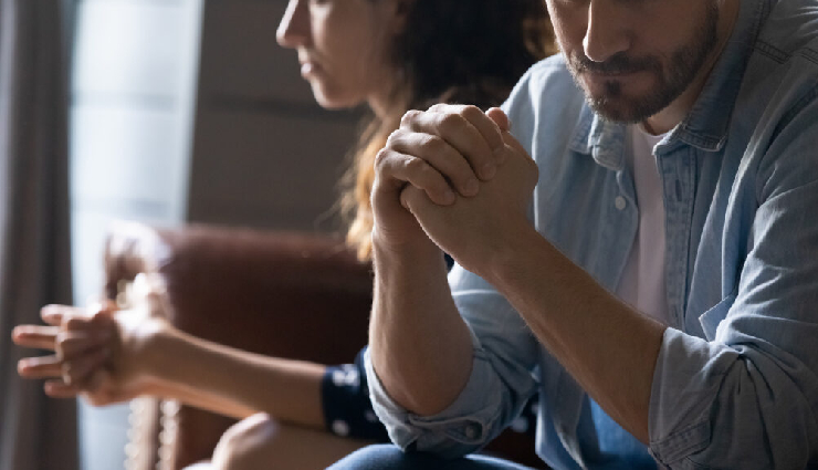 8 Big Signs You are in an On and Off Relationship