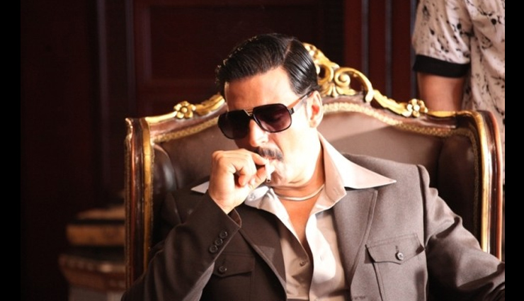 fashion trends,bollywood,Akshay Kumar,mens fashion,13 looks of akshay kumar from his movies,fashion tips for men,akshay kumar fashion trends