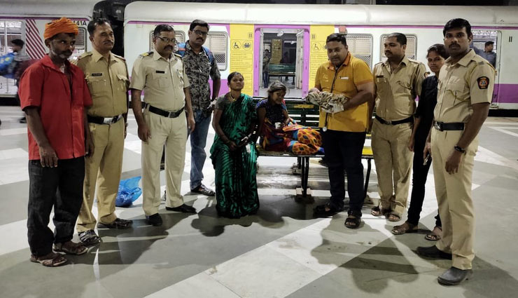 रेलवे स्टेशन पर महिला ने दिया बच्चे को जन्म, One Rupee Clinic के डॉक्टर की ली मदद 