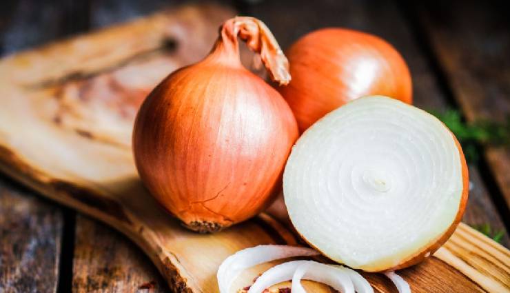 onion dosa,onion dosa ingredients,onion dosa recipe,onion dosa tasty,onion dosa delicious,onion dosa south indian dish,onion dosa breakfast