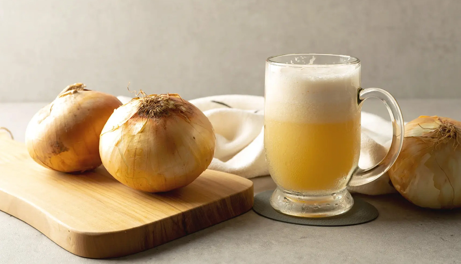 8 DIY Ways To Use Onion Juice for Skin and Hair