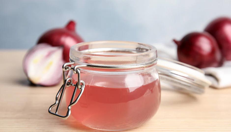 9 Benefits of Onion Juice for Skin and Hair