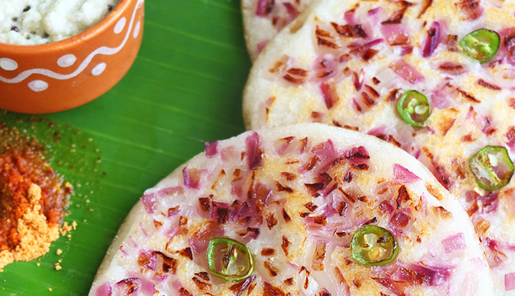 onion uttapam,hunger struck,food,easy recipe