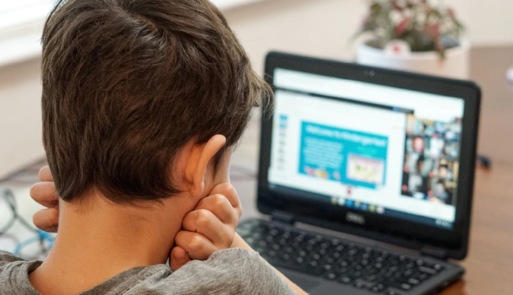 उदयपुर : ऑनलाइन क्लास में पोर्न वीडियो का लिंक भेजने वाले टीचर पर पॉक्सो एक्ट में मामला दर्ज
