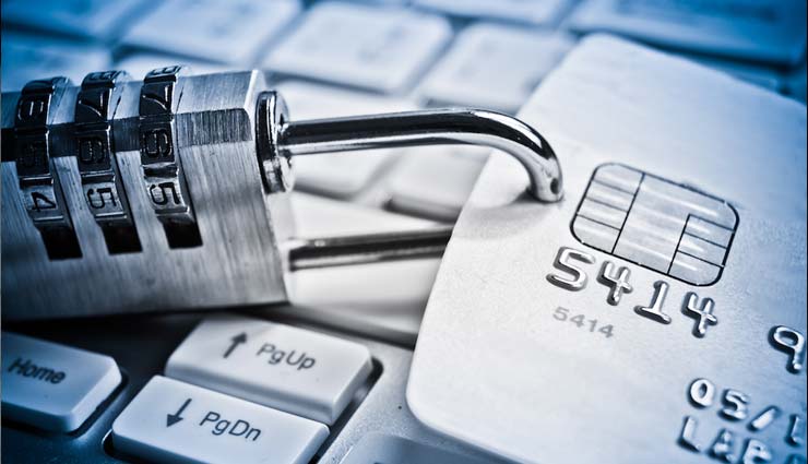 खाली हो सकती है अकाउंट से आपकी मेहनत की कमाई, इन तरीकों की मदद से बचे ऑनलाइन ठगी से