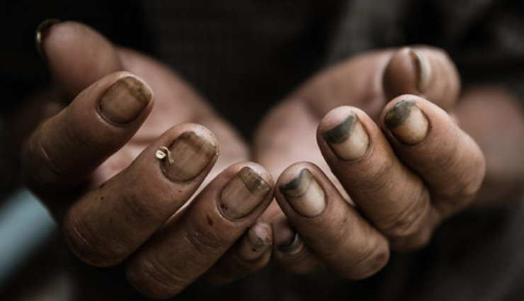 दुबई : महिला ने सोशल साइट्स पर खुद को बताया दुखयारी, भीख मांगकर 17 दिन में कमाए 35 लाख रूपये, गिरफ्तार