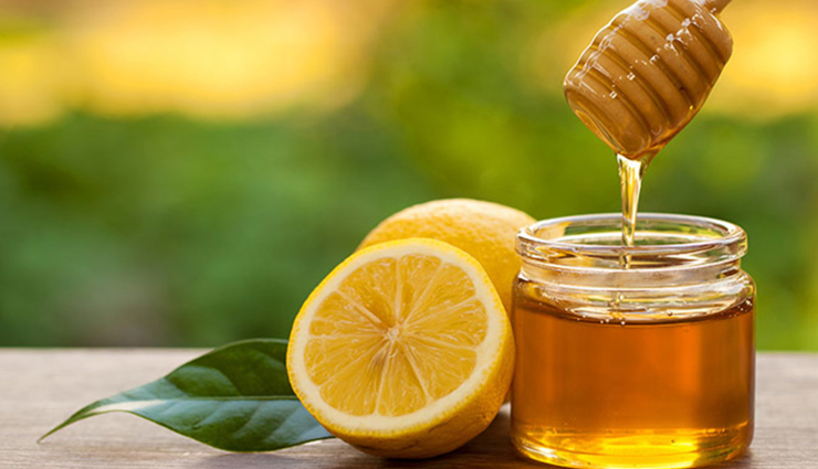 tomato juice,egg white face pack,besan and turmeric,baking soda face pack,multani mitti,lemon and honey mask,papaya face pack,aloe vera,banana peels,cucumber face mask,home remedies to treat open pores,skin care tips,beauty tips,open pores care tips