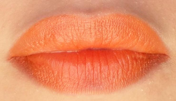 lipstick color,personality through lipstick color,ravishing red lipstick,phenomenal hot pink lipstick,buoyant baby pink lipstick,winsome wine red lipstick,captivating coral lipstick,optimistic orange lipstick,mischievous maroon lipstick,passionate purple lipstick