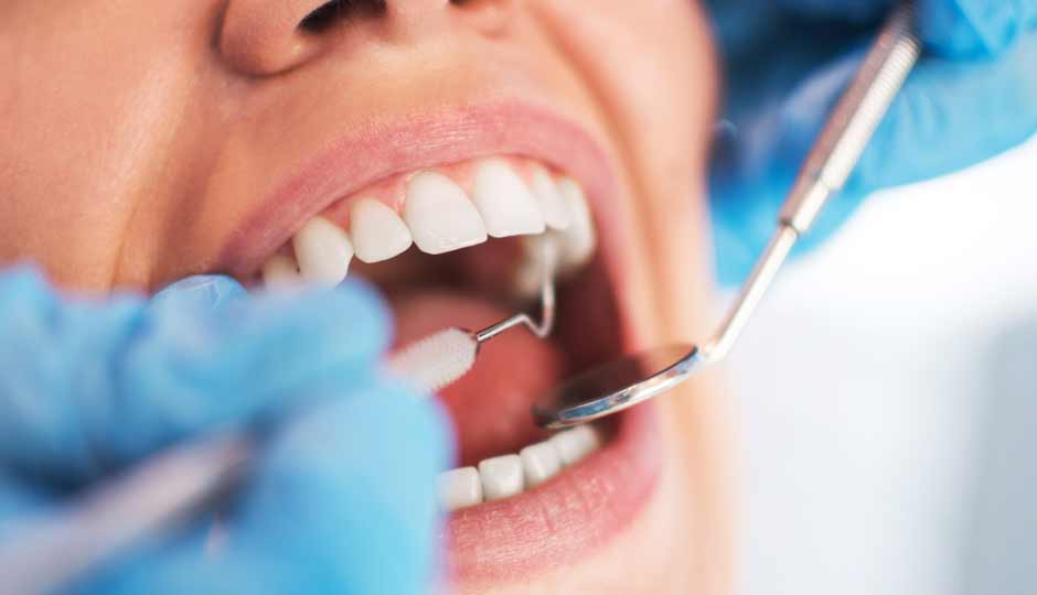 10 Home Remedies to Improve Oral Health