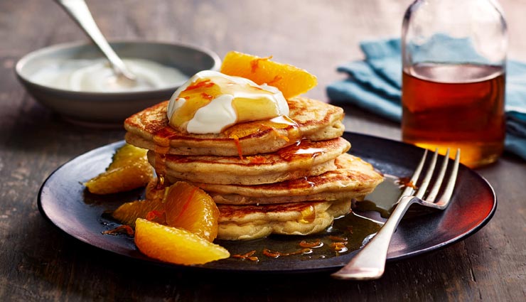 डेजर्ट में ट्राई करें 'ऑरेंज पैनकेक', सभी को आएगा पसंद #Recipe