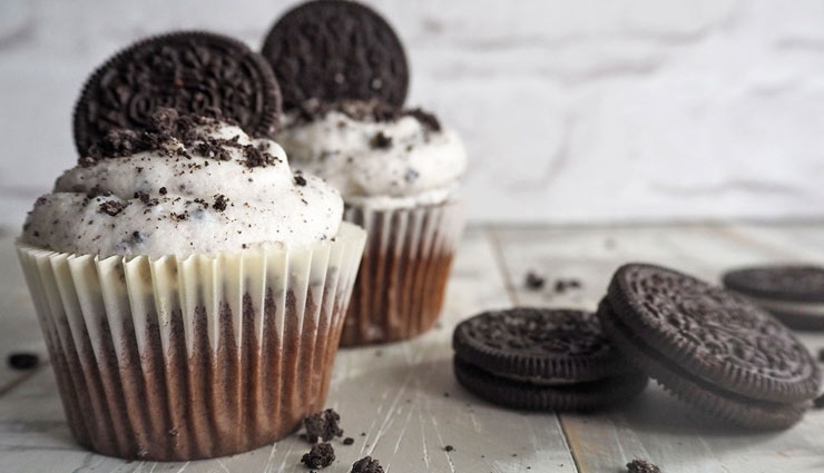 oreo cupcakes,oreo recipe,cupcakes recipe,kids specail recipe,snacks recipe