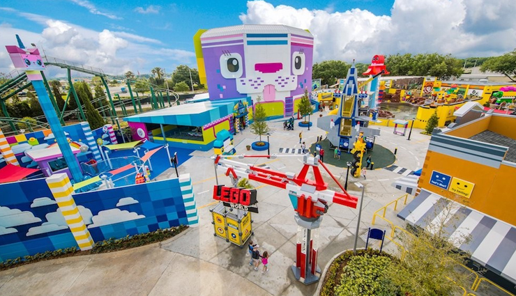 orlando,florida,tourist attraction in orlando,discovery cove,magic kingdom at the walt disney world,universals islands of adventure,legoland florida,sea world orlando,voodoo doughnut,orlando,florida