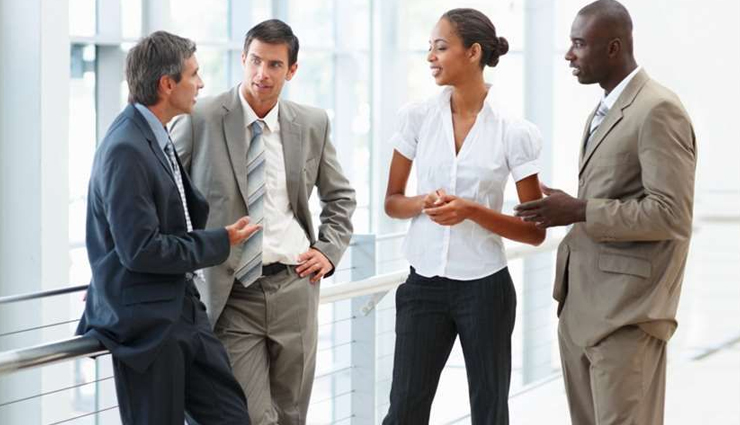 ways to get out of a conversation,conversation tip,manners tips,ethics tips