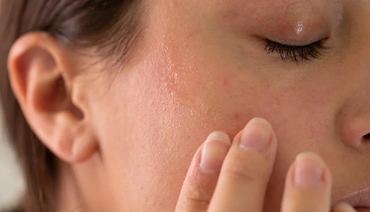 gentle cleansing,healthy skincare,mild cleanser,sensitive skin care,non-irritating cleanser,skin barrier protection,hydration maintenance,acne-prone skin care,skincare routine,remove impurities,natural oils,soft cleansing techniques,radiant skin