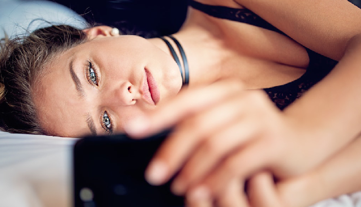 overthinking in relationships,signs of overanalyzing,how to stop overthinking,relationship overthinking symptoms,red flags of overthinking,overthinking anxiety in relationships,tips to avoid overanalyzing,overthinking and conflict in relationships,managing relationship overthinking,overthinking and paranoia in love,relationship perfectionism,trust issues in relationships,overthinking and stress symptoms,overthinking and communication avoidance,relationship anxiety and overthinking