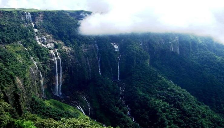 tourist place,indian tourist place,madhya pradesh tourist place,beautiful pachmarhi hill station