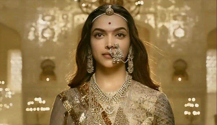 पद्मावत: वैश्विक स्तर पर 564 करोड़, भारत में पाँचवाँ वीकेंड 4.46 करोड़