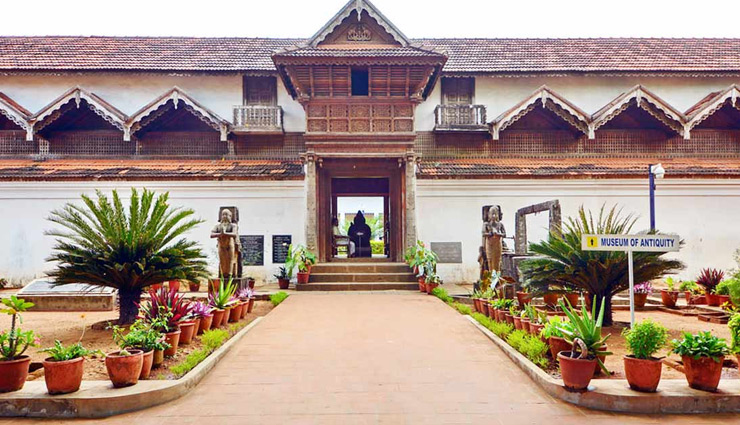 kanyakumari,trip to kanyakumari,offbeat places in kanyakumari,thanumalayan temple,padmanabhapuram palace,thirparappu falls,sothavilai beach,tsunami monument,travel,tourism,travel tips