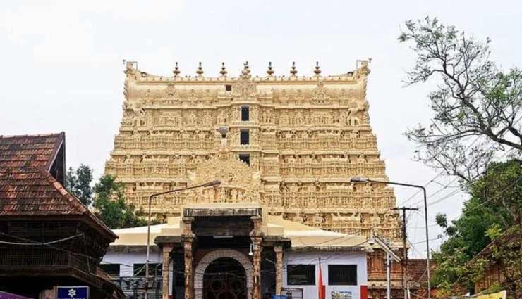 रहस्यमयी हैं पद्मनाभस्वामी मंदिर का सातवां दरवाजा, क्या है इसके पीछे की कहानी weird news,weird information,padmanabhaswamy temple,7th door mystery