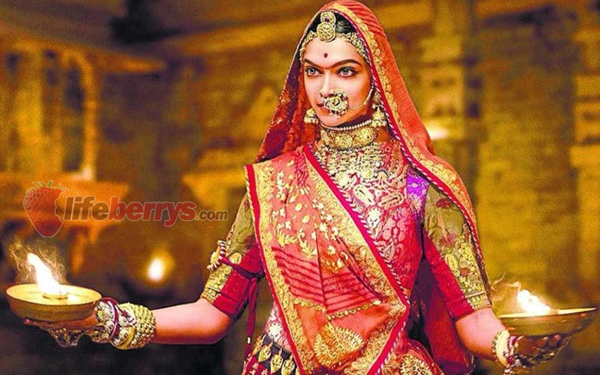 bollywood,sanjay leela bhansali,padmaavat,ghoomar song,deepika padukone,gossips,entertainment