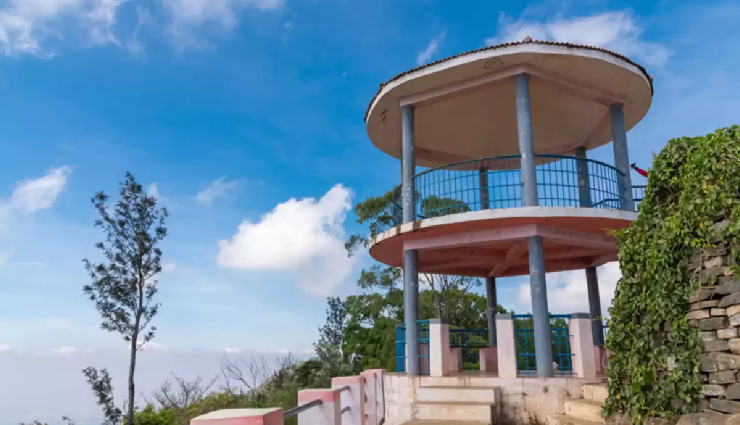 yercaud,yercaud tourism,yercaud travel guide,yercaud attractions,yercaud places to visit,tamil nadu tourism,tamil nadu hill stations,india hill stations,nature tourism,adventure tourism,family tourism,honeymoon destinations,indian travel,india tourism,travel blog,travel guide,travel tips