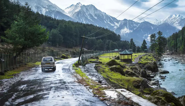 jammu and kashmir,beautiful places to visit in jammu and kashmir,jammu kashmir tourism,tourist places in jammu kashmir,travel,holidays,travel guide