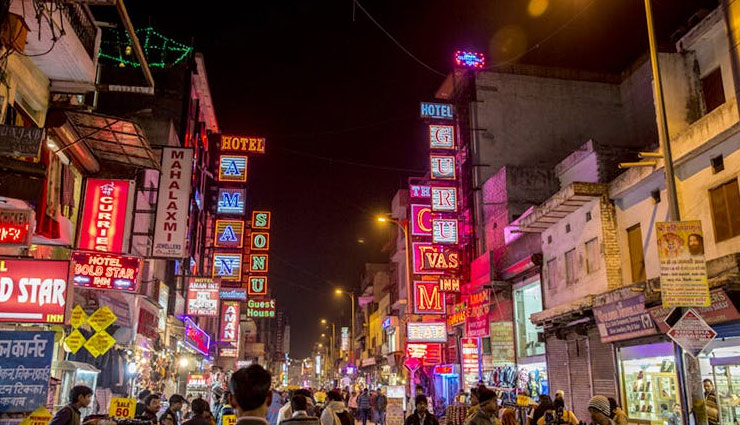 करना चाहते है दिवाली की बेस्ट शॉपिंग, इसके लिए परफेक्ट है दिल्ली की ये 6 जगह holidays,diwali special,diwali shopping,delhi 6th place,chandni chouk,dariba kala,paharganj market,atta market,tibbati bazar,delhi haat