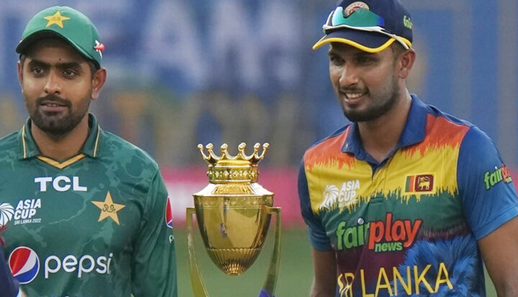 Asia Cup के फाइनल में पहुँची टीम इंडिया, पाकिस्तान पर मंडरा रहे बादल
