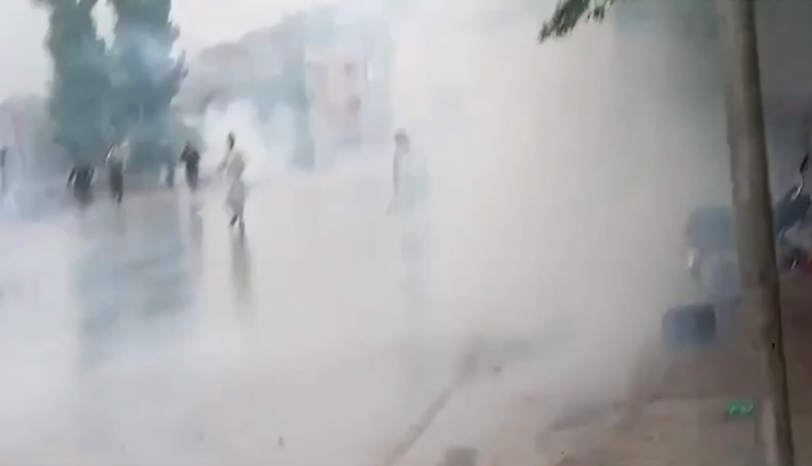 POK में पाकिस्तानी सेना की नागरिकों पर कार्रवाई, एके 47 से की फायरिंग, दो नागरिक मरे
