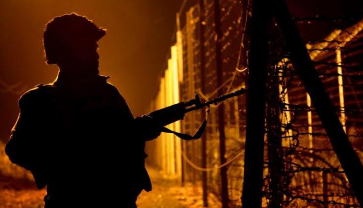 पाक मीडिया में हलचल कहा - रात में मंडराते रहे फाइटर जेट, कराची में कई जगह बत्ती गुल, टोटल ब्लैकआउट