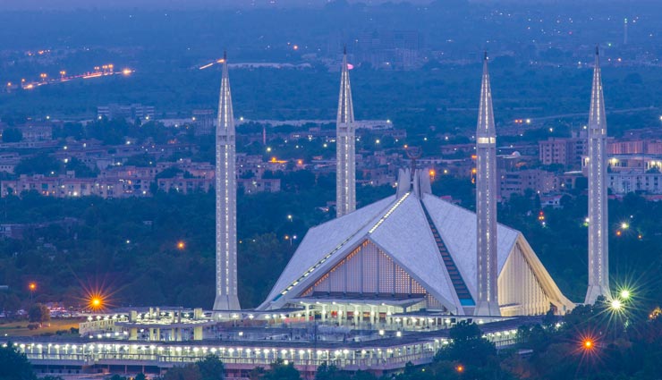 पाकिस्तान का टूरिस्ट अट्रैक्शन बनते हैं ये 10 खूबसूरत पर्यटन स्थल, जानें इनके बारे में