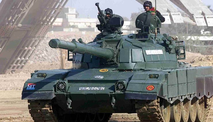 भारत को रहना होगा सतर्क, T-90 सहित 600 युद्धक टैंकों को बेड़े में शामिल करने की तैयारी में पाक, LOC पर करेगा तैनात!
