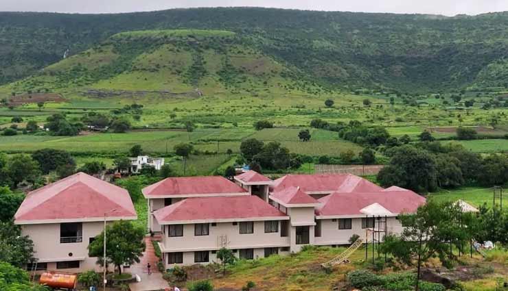 these beautiful places were in india only before partition now they are pride of pakistan,holiday,travel,tourism