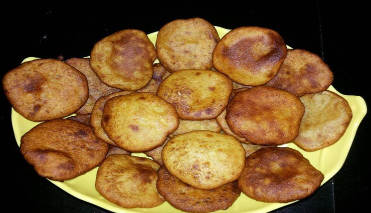 दशहरा स्पेशल : स्वादिष्ट 'पला बूरेलु', होती है मिनटों में तैयार #Recipe dussehra special,recipe pala burellu,recipe,milk rice cake,rice recipe