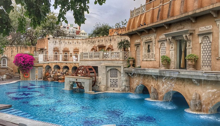 royal palace hotels,palace hotels in india,india,ahilya fort,maheshwar,ajit bhawan palace resort,jodhpur,chidambara vilas,chettinad,welcomheritage ferrnhills royale palace,ooty,jehan numa palace hotel,bhopal,lalitha mahal palace,mysore