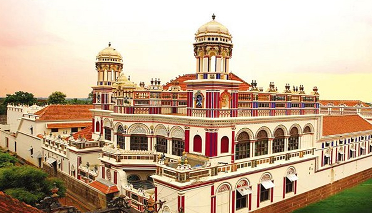 royal palace hotels,palace hotels in india,india,ahilya fort,maheshwar,ajit bhawan palace resort,jodhpur,chidambara vilas,chettinad,welcomheritage ferrnhills royale palace,ooty,jehan numa palace hotel,bhopal,lalitha mahal palace,mysore